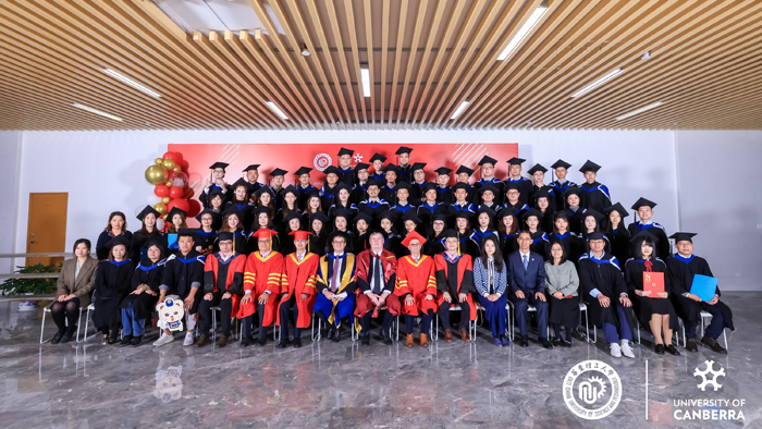 11合影.jpg